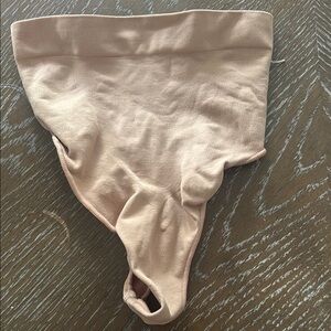 Skims high waisted thong shapewear